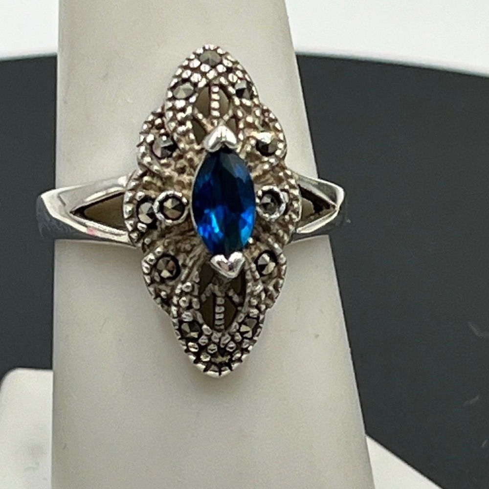 Art Deco Marcesite Sterling Silver Blue Prong Set‎ Marquise Stone Ring Sz 8.5